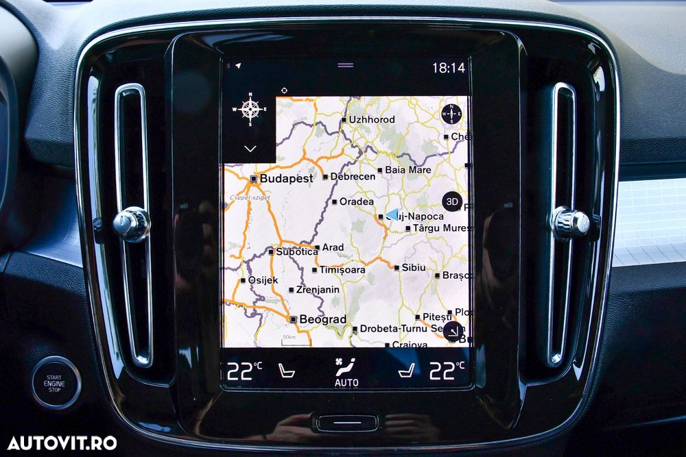 Volvo XC 40 D3 AWD Momentum Pro - 18