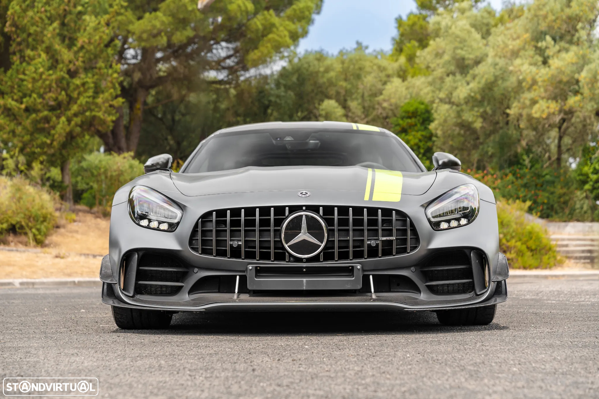Mercedes-Benz AMG GT R - 2