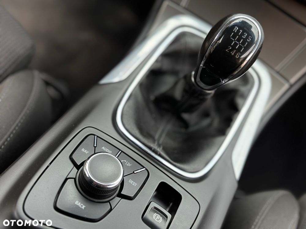 Opel Insignia 1.8 - 18