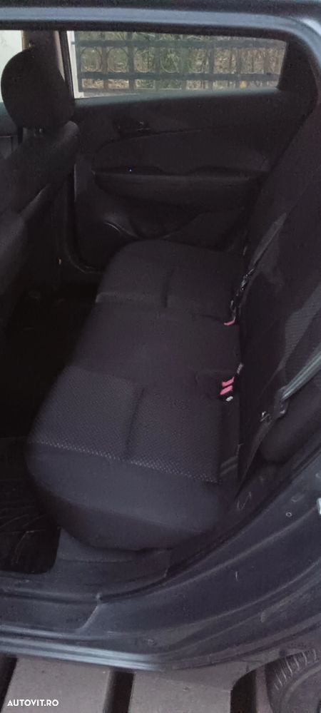 Hyundai i30 1.4 DOHC GLS COMFORT - 7