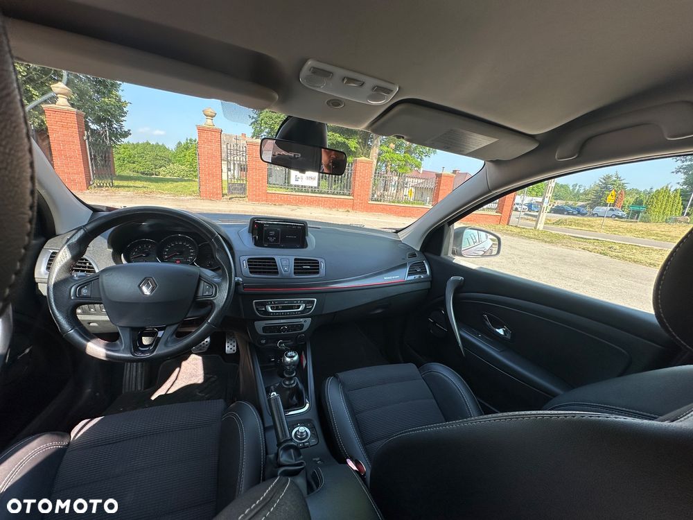 Renault Megane GT 220 - 12