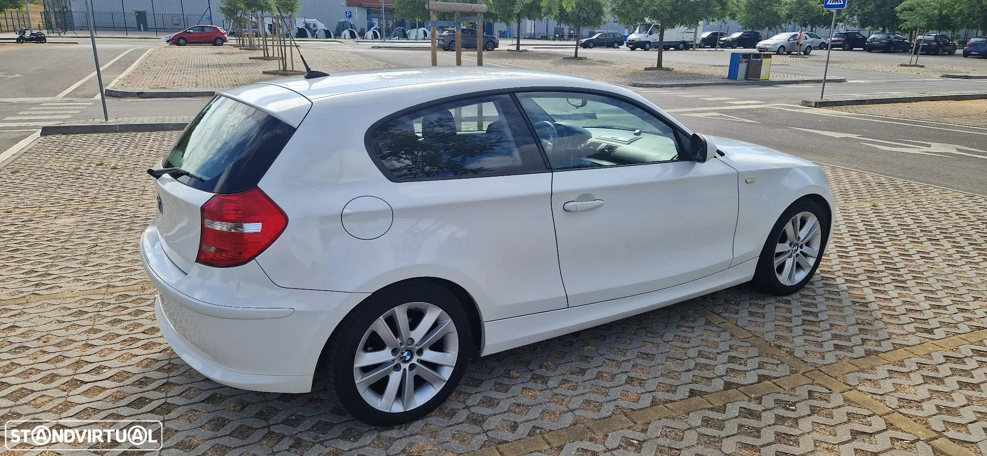 BMW 116 d Sport Line - 9