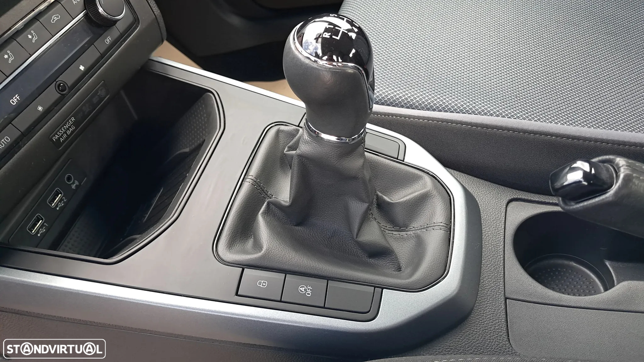 SEAT Arona 1.0 TSI Xcellence - 23