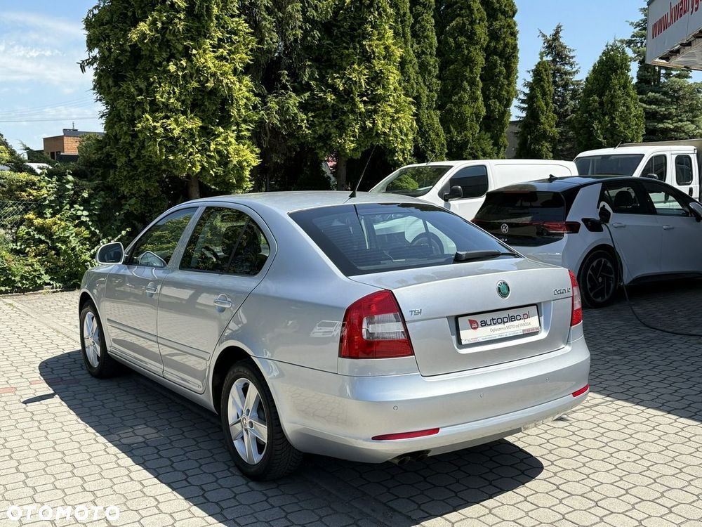 Skoda Octavia - 8