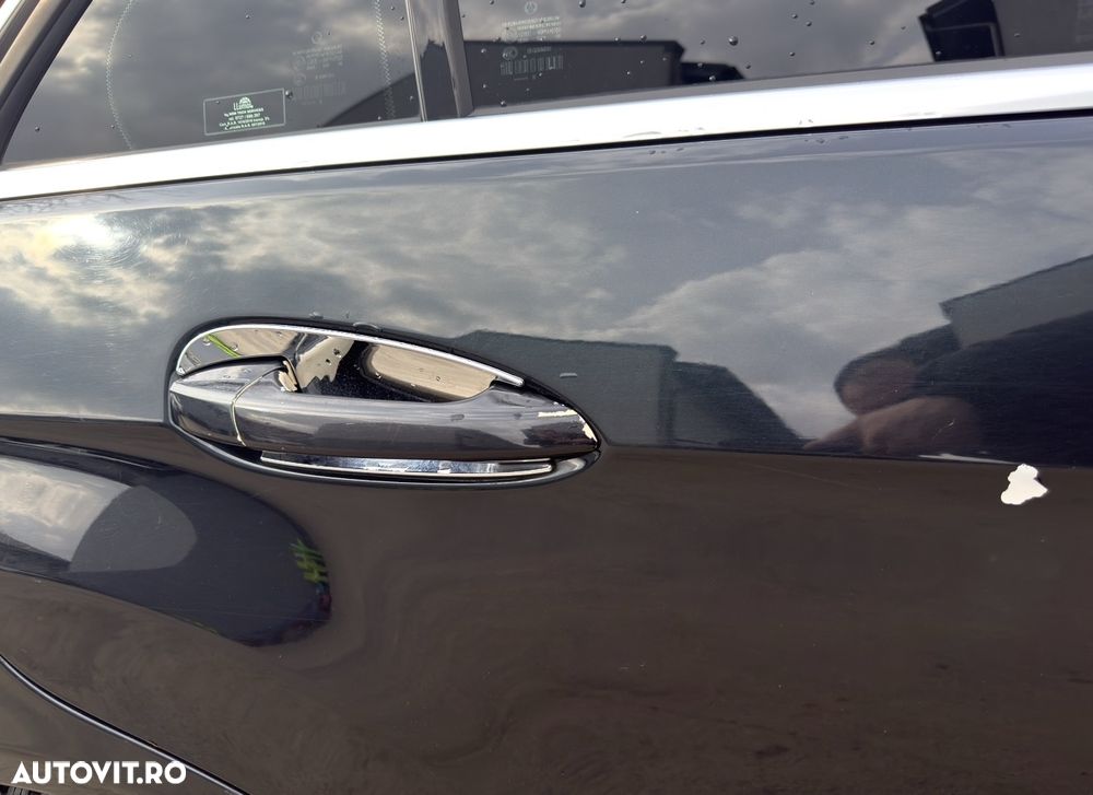 Mercedes-Benz E - 10