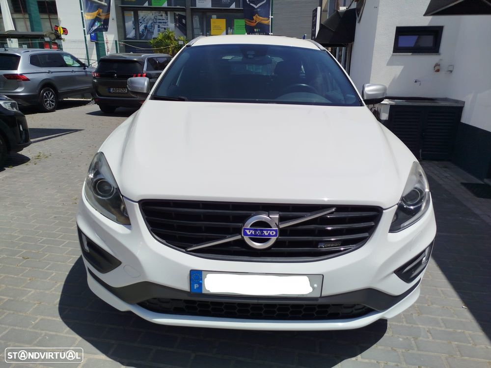 Volvo XC 60 2.0 D4 R-Design Geartronic - 3
