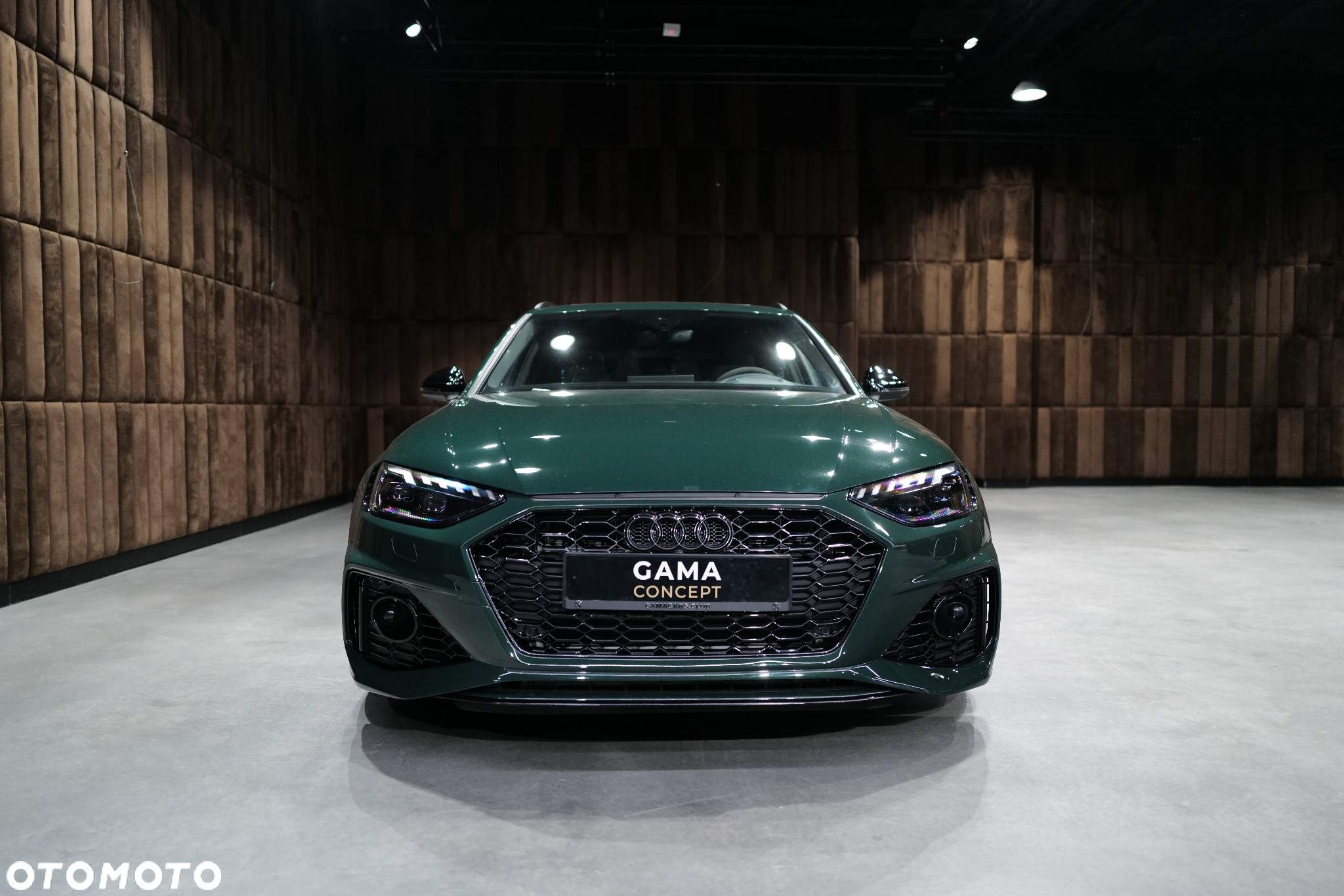 Audi RS4 TFSI Quattro Tiptronic - 2