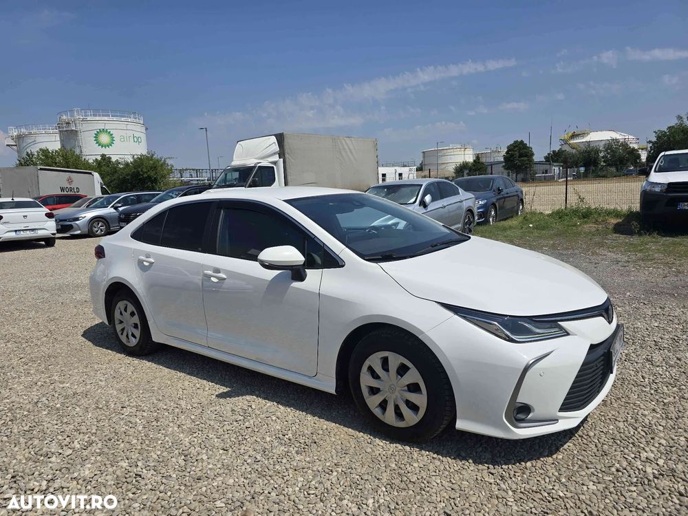 Toyota Corolla - 3