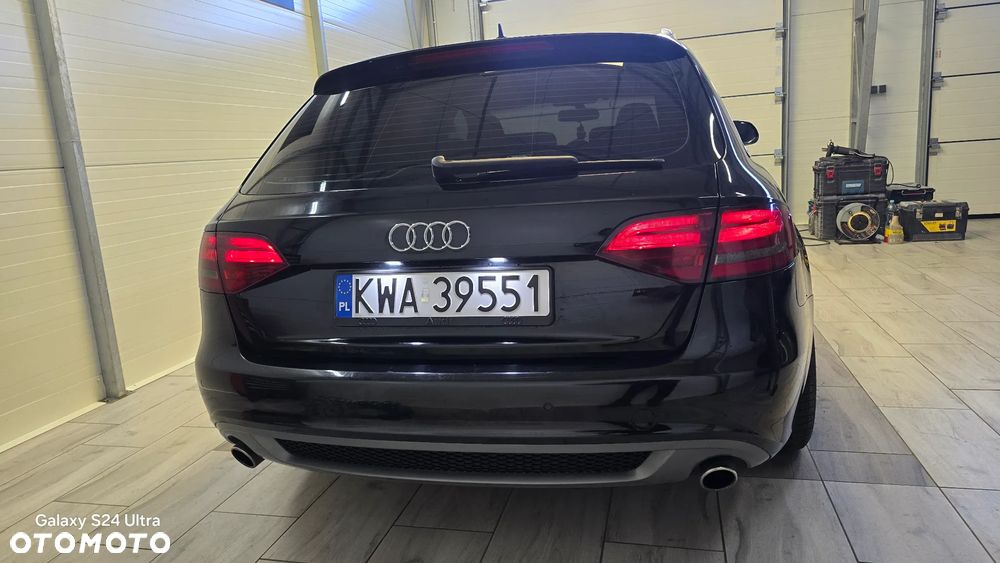 Audi A4 Avant 2.0 TDI DPF quattro S line Sportpaket (plus) - 8