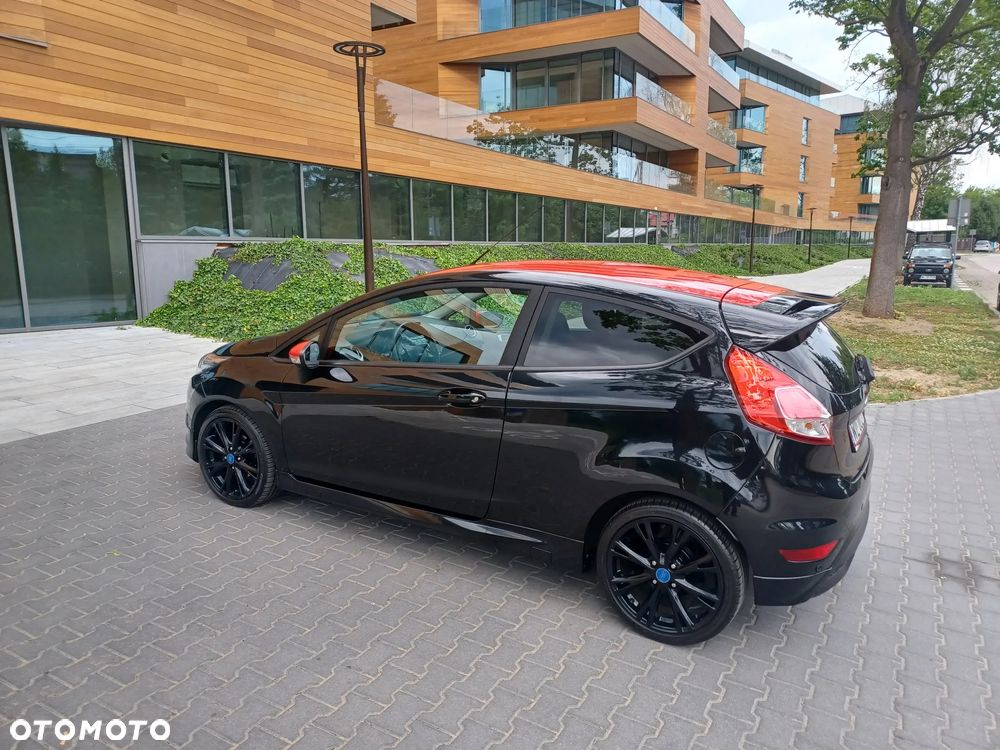 Ford Fiesta - 9