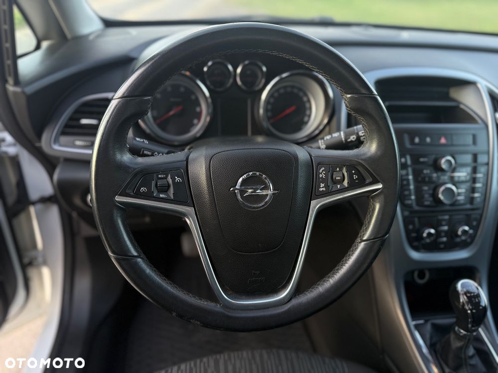 Opel Astra 1.7 CDTI DPF White Edition - 14