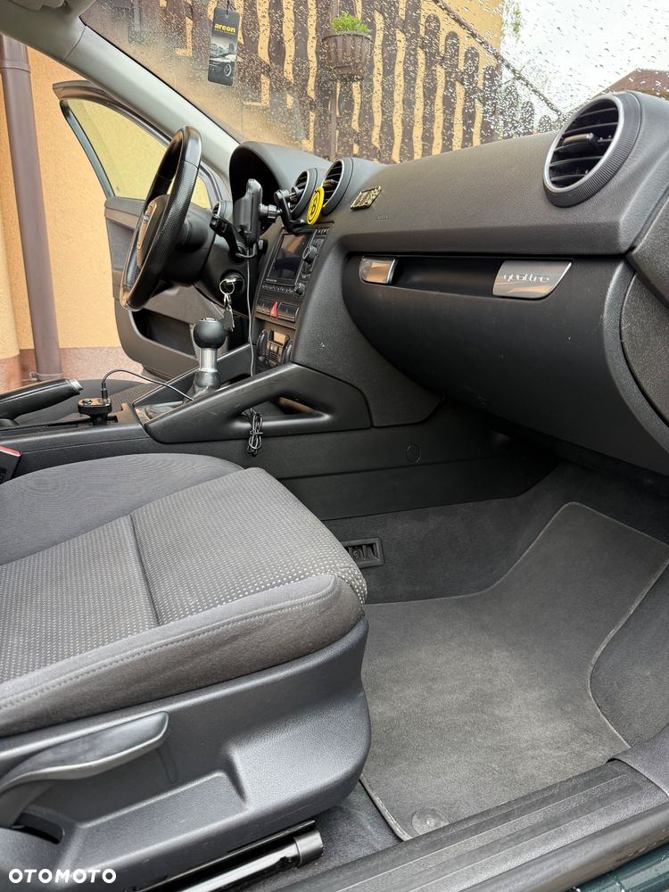 Audi A3 Sportback - 13