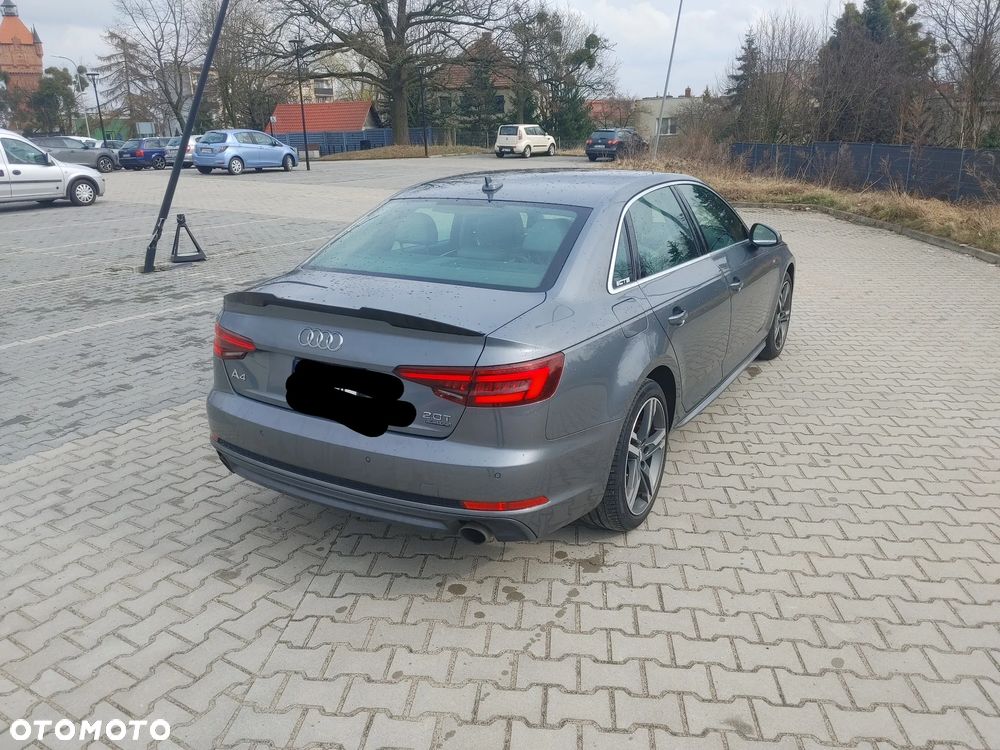 Audi A4 Limousine - 6