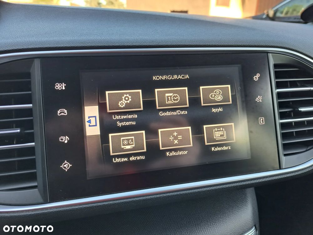 Peugeot 308 BlueHDi 120 Stop & Start Style - 11