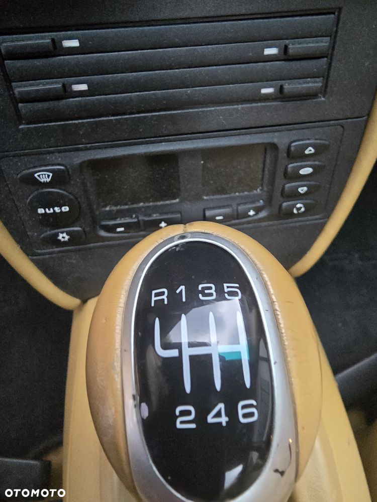 Porsche 911 Turbo - 7