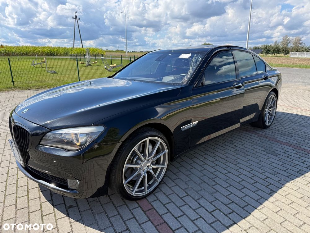 BMW Seria 7 760i - 4