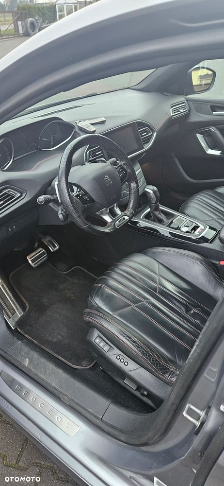Peugeot 308 - 13