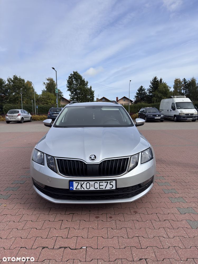Skoda Octavia - 1