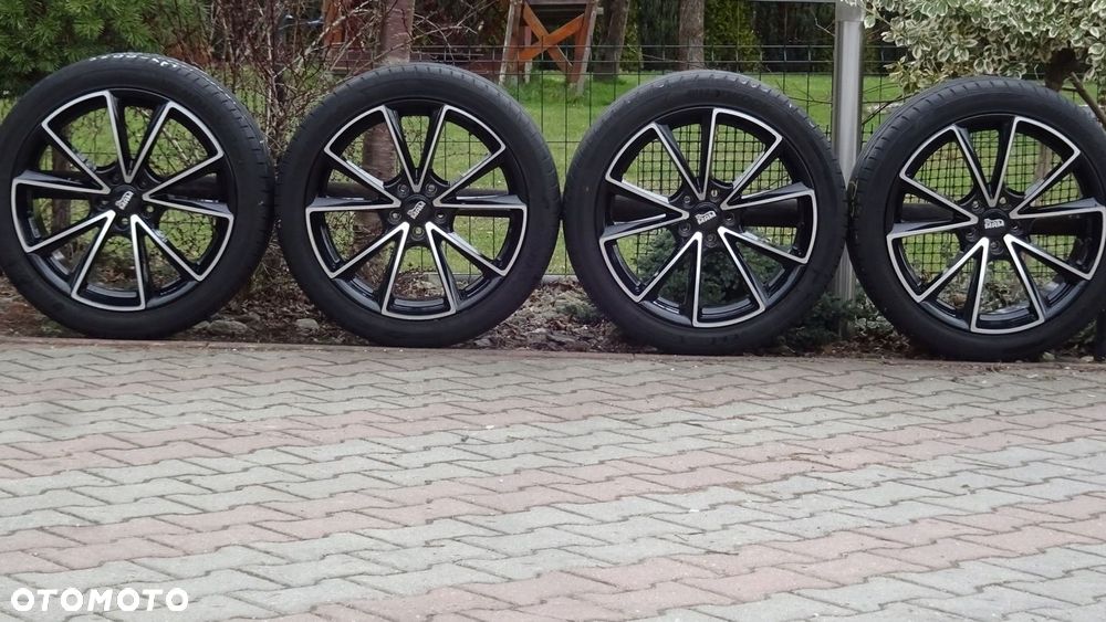 Felgi NÓWKI 19 5x112 VW Audi Mercedes Seat Skoda ET30 MAM A5-8019 - 2