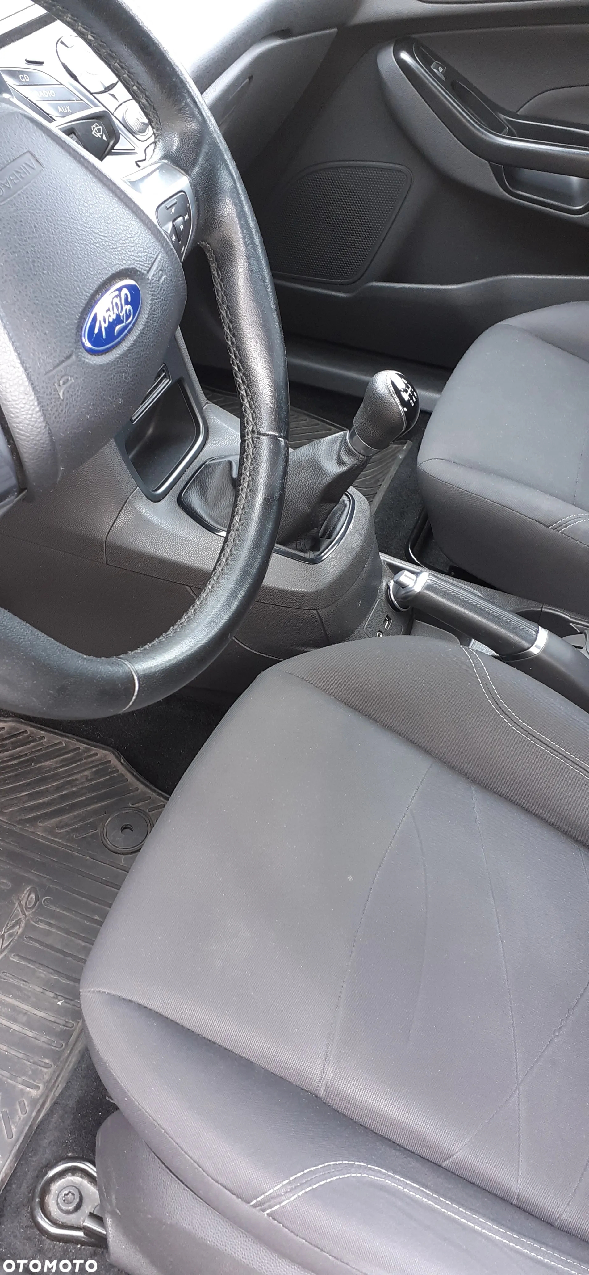Ford Fiesta 1.0 EcoBoost Gold X - 18