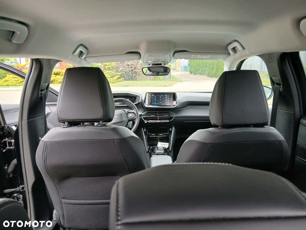 Peugeot 2008 1.5 BlueHDi Allure Pack S&S EAT8 - 14