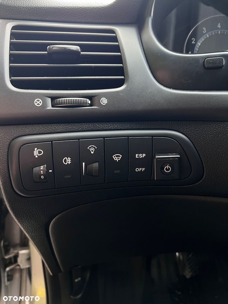 Kia Magentis 2.0 Platinium - 9