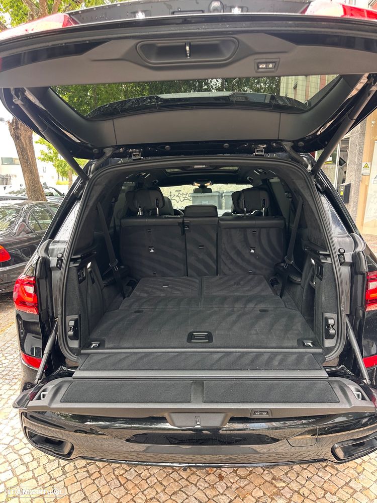 BMW X7 30 d xDrive Pack M - 12