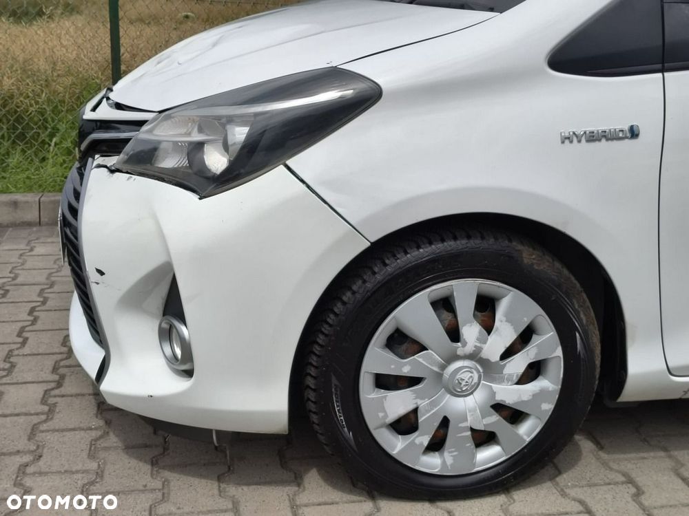Toyota Yaris - 24