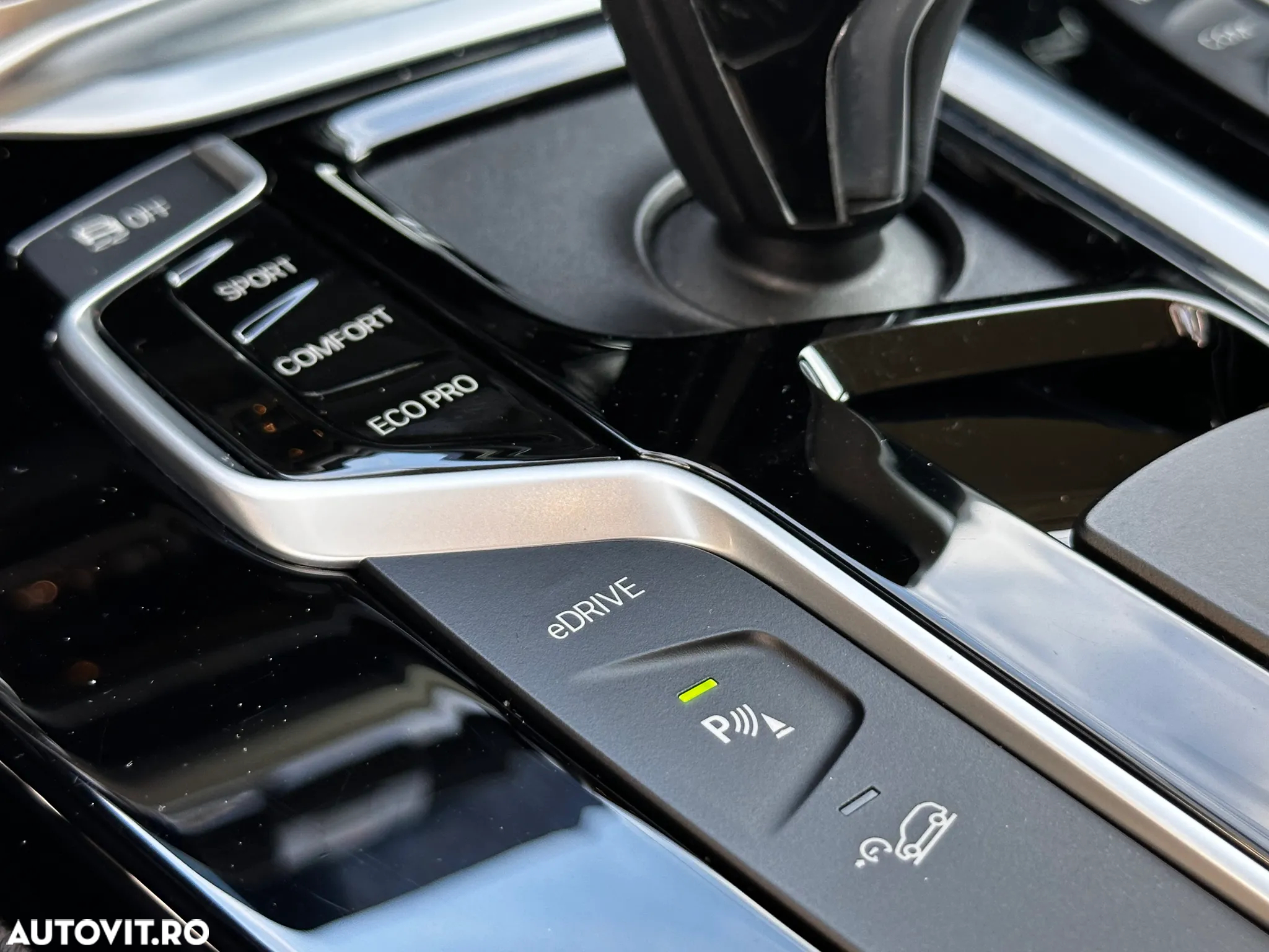 BMW X3 xDrive30e AT PHEV - 29