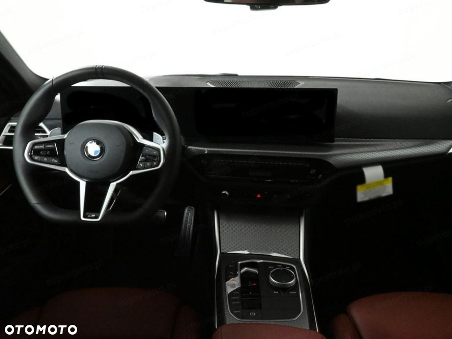 BMW Seria 3 318i M Sport - 9
