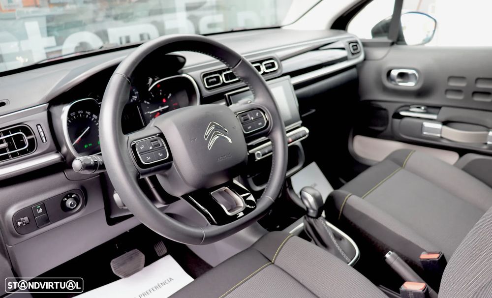 Citroën C3 1.2 PureTech Shine EAT6 - 11