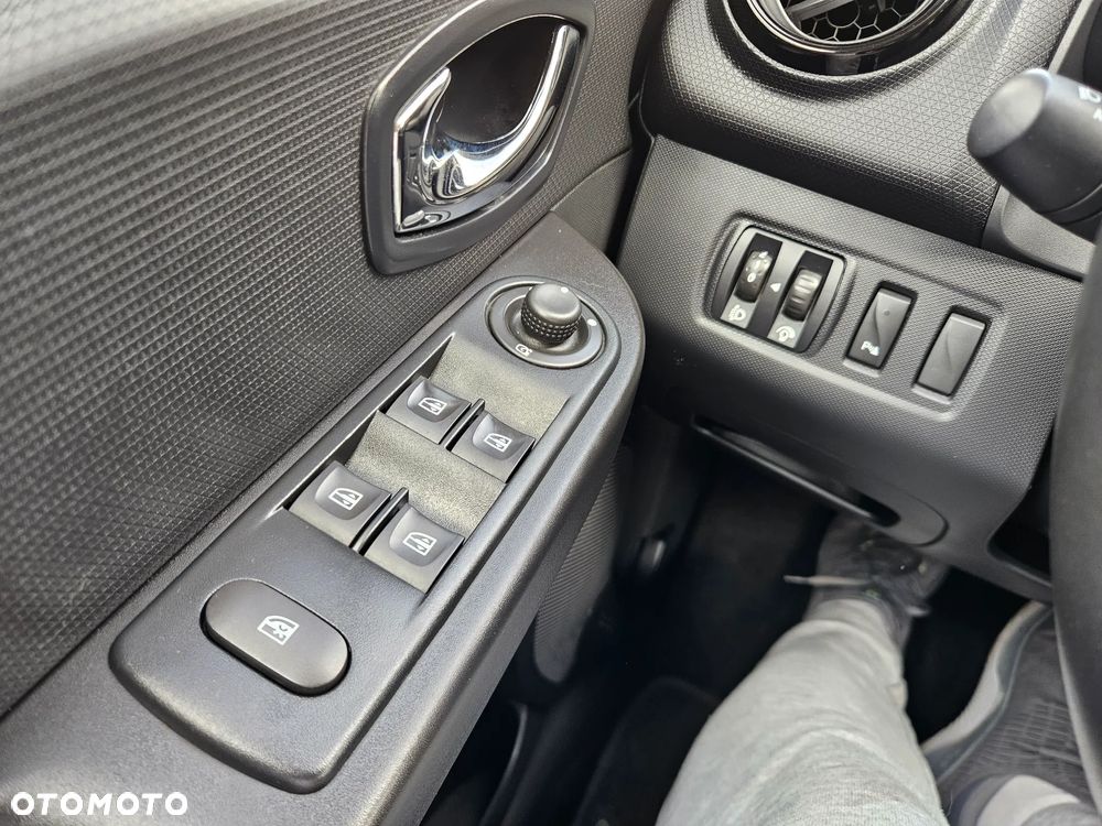 Renault Clio TCe 90 Dynamique - 12