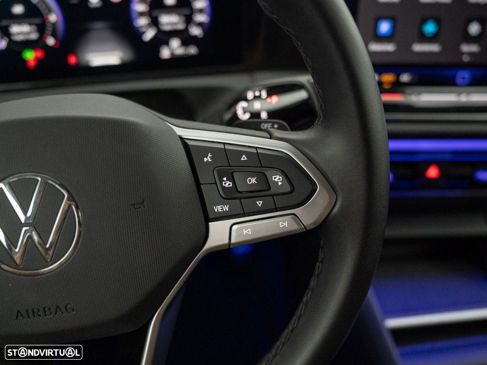 VW Tiguan 2.0 TDI Urban DSG - 24