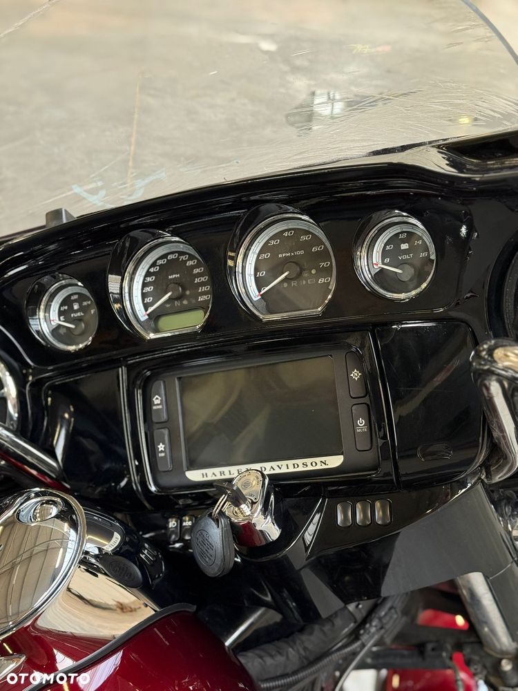Harley-Davidson FLHTCU Ultra - 20