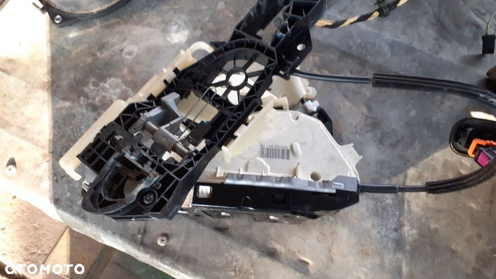 Zamki drzwi Vw Passat cc - 1