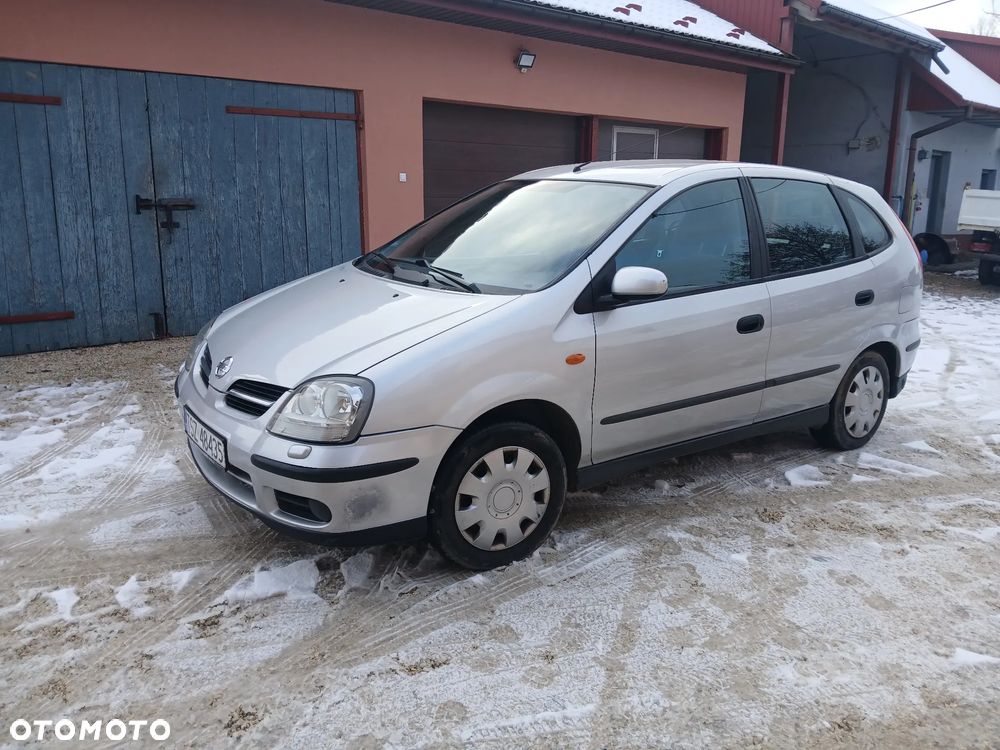 Nissan Almera Tino visia - 3
