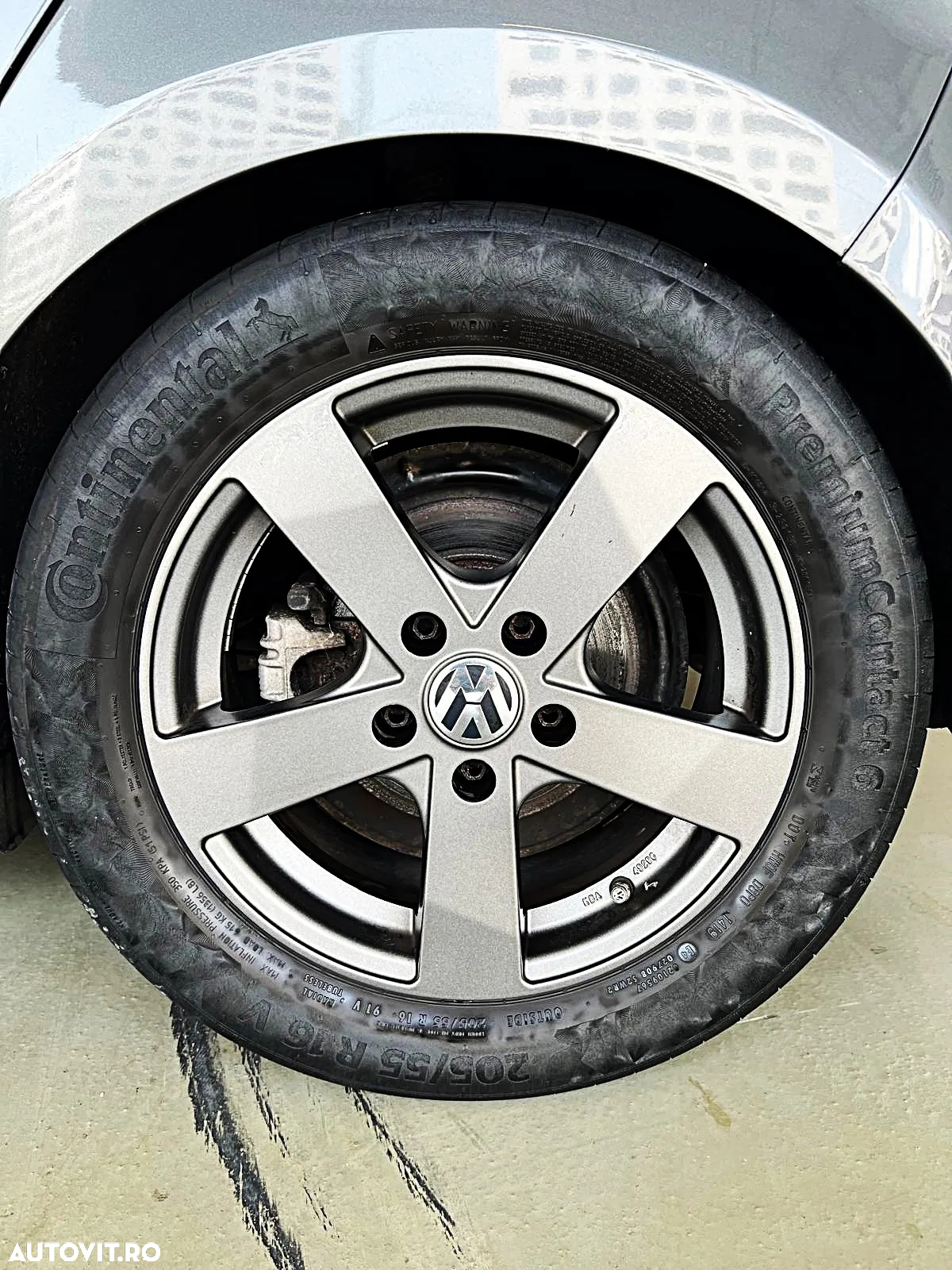 Volkswagen Golf 2.0 TDI Comfortline DSG - 17