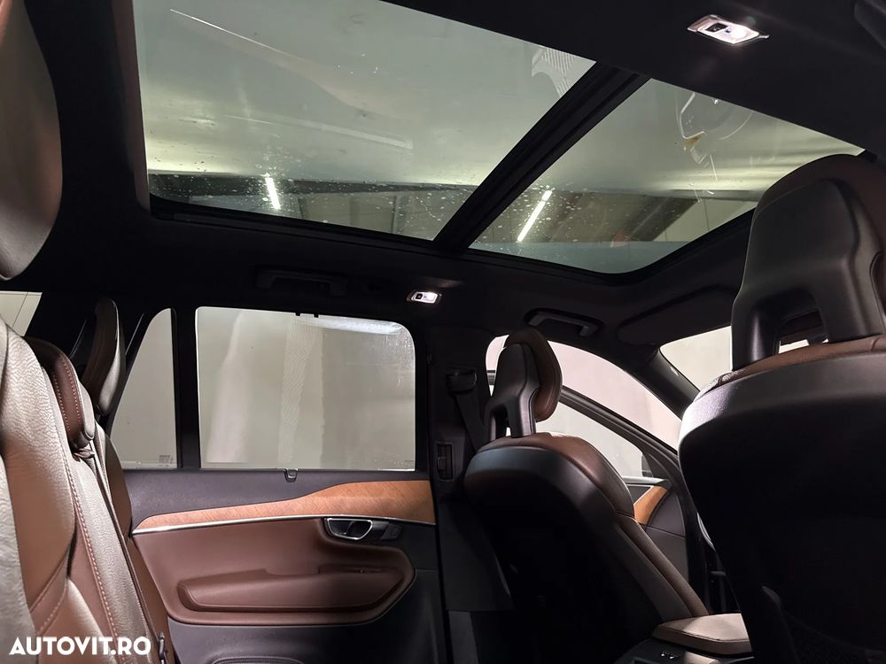 Volvo XC 90 - 25