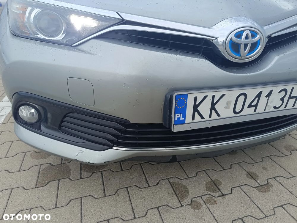 Toyota Auris Hybrid 135 Selection - 4