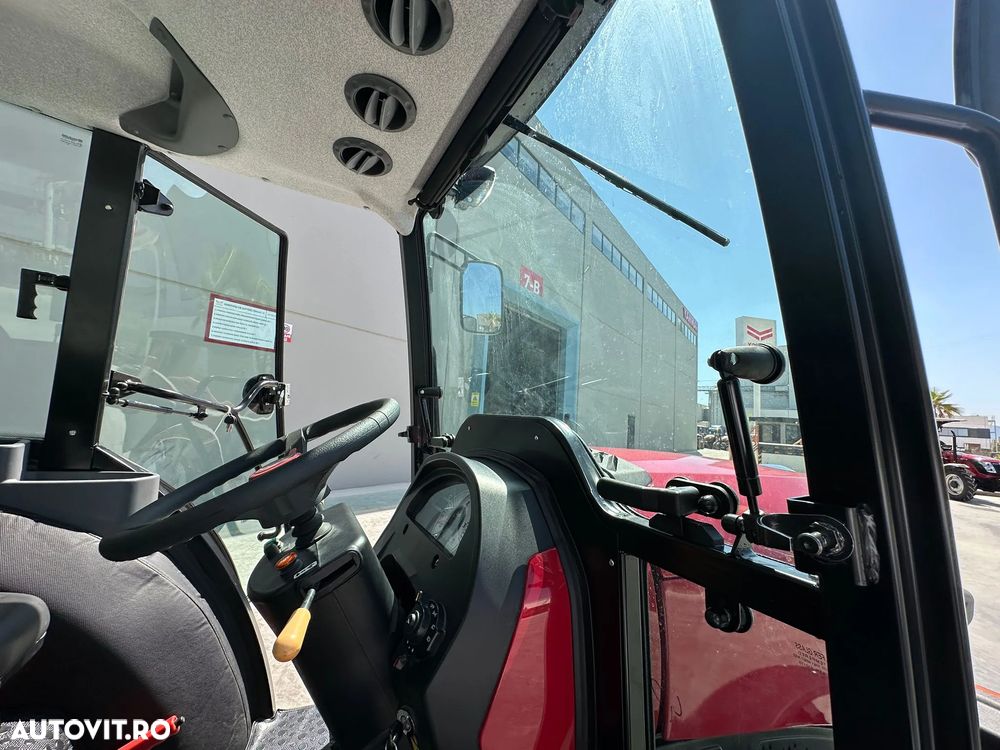 Yanmar YM359 CAB - 12