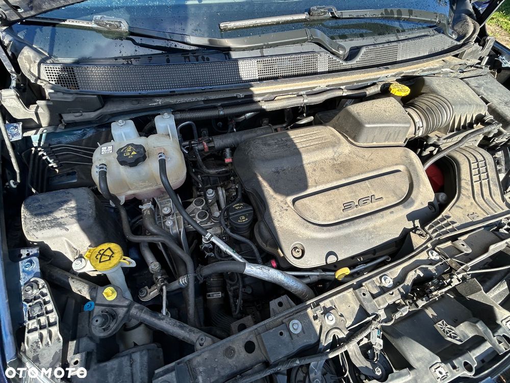Chrysler Pacifica - 14