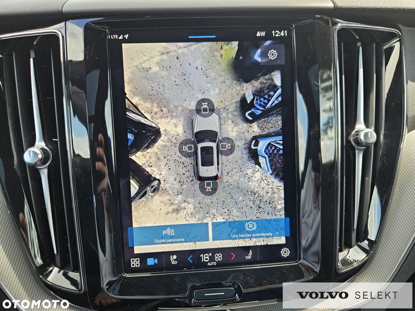 Volvo XC 60 - 33
