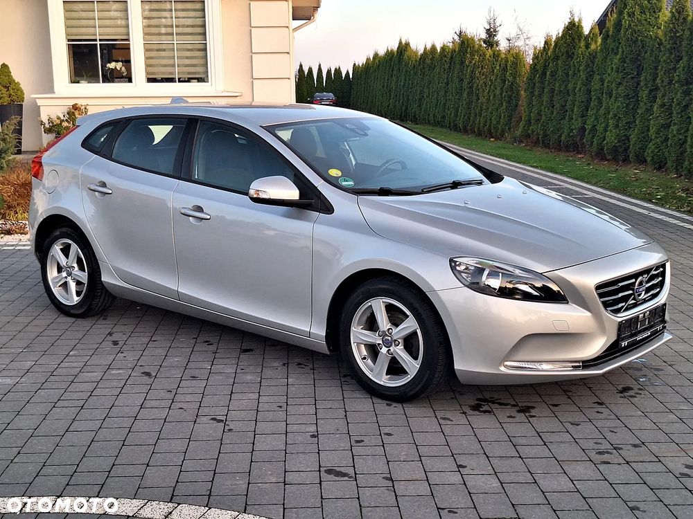 Volvo V40 D2 Kinetic - 2