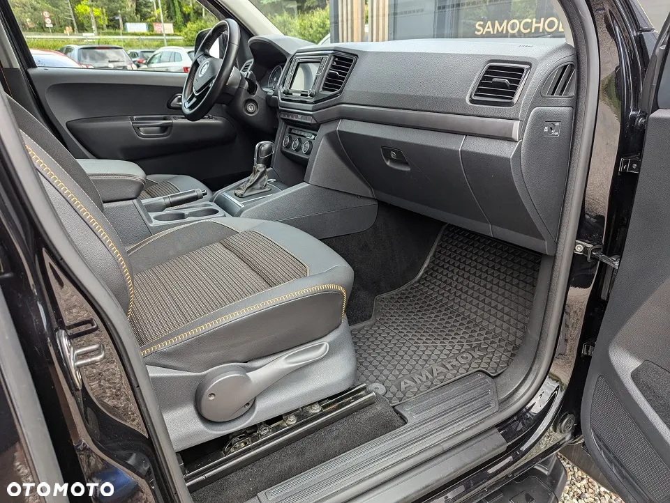 Volkswagen Amarok 3.0 V6 TDI 4Mot Canyon - 26