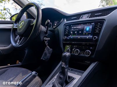Skoda Octavia 2.0 TDI DSG Soleil - 22