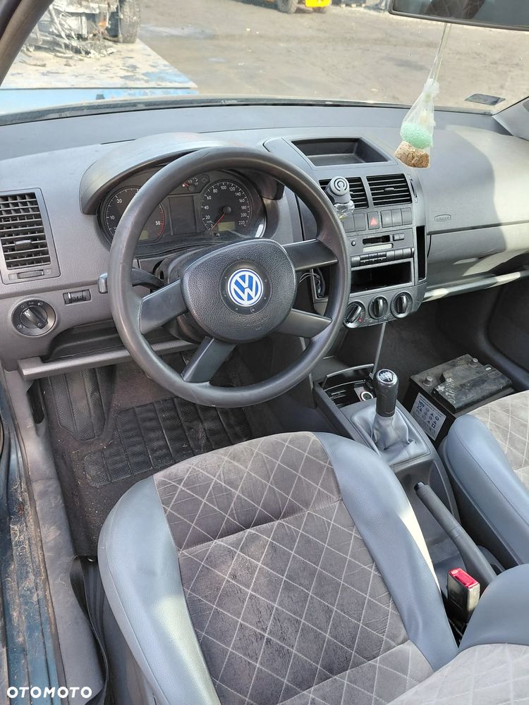 Części- Volkswagen Polo  pojemność - 1,4  rok - 2002r. Diesel - 2