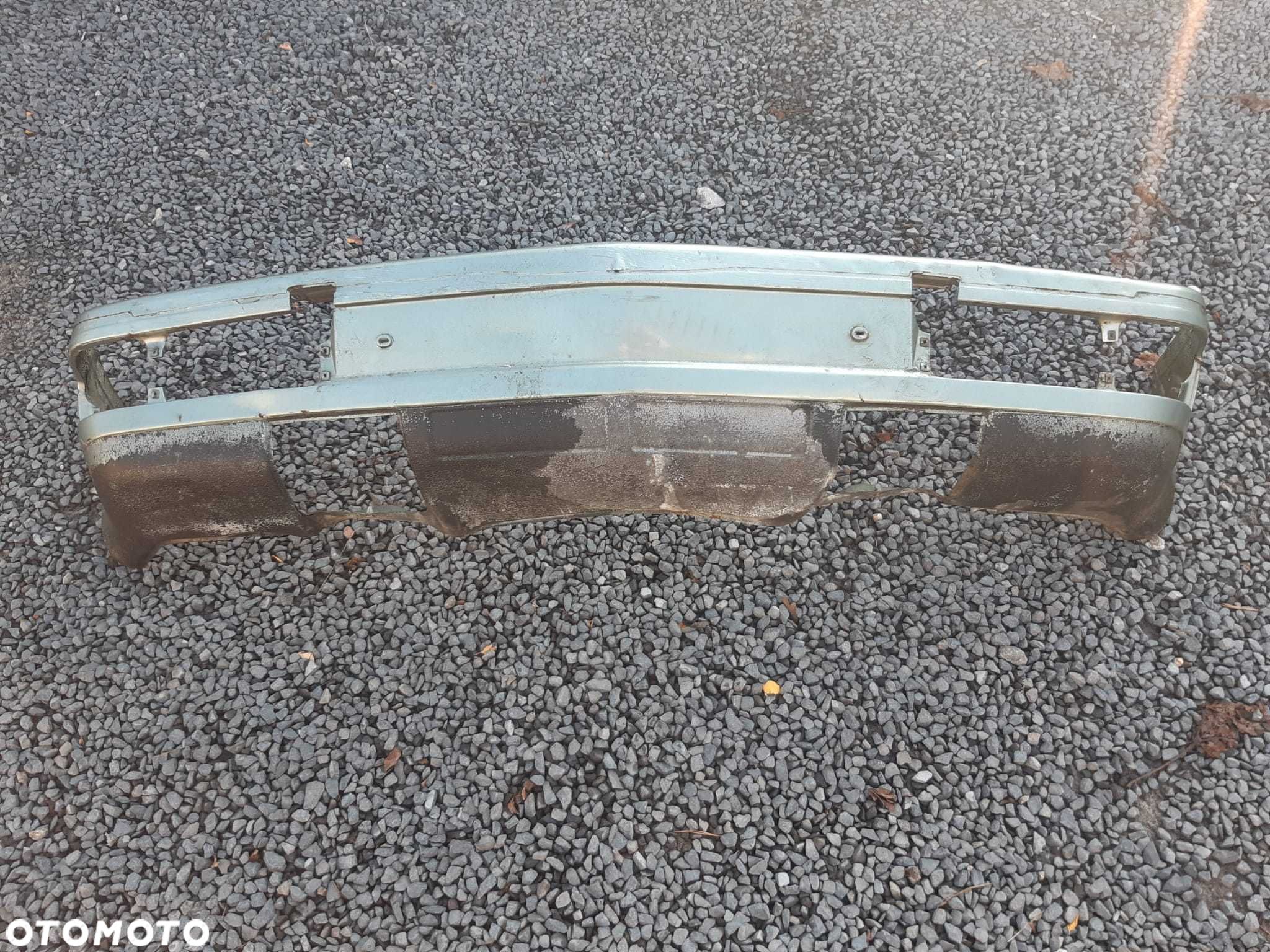 Pas przedni BMW E28 - 1