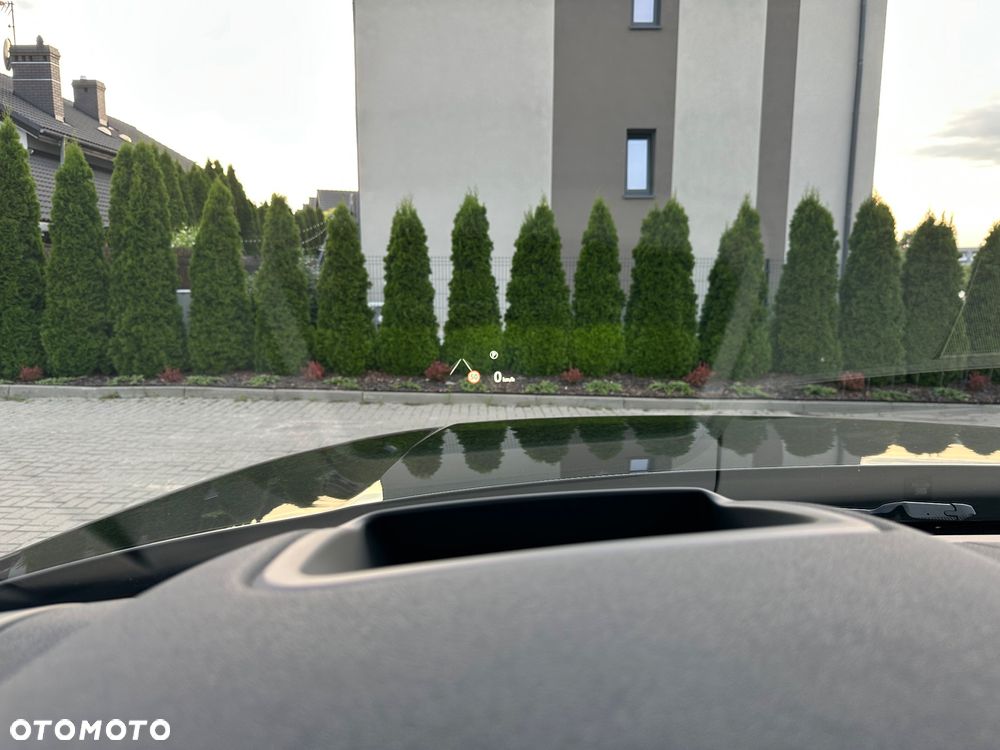 Land Rover Discovery D300 R-Dynamic HSE - 7