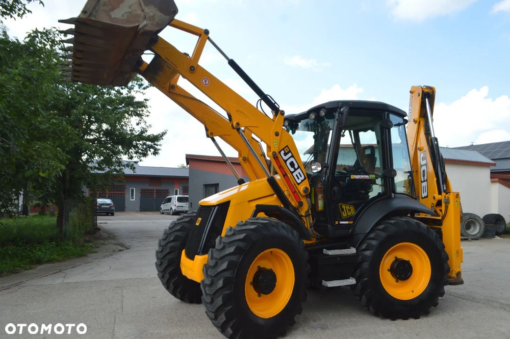 JCB JCB 4CX IDEALNA!!! - 17