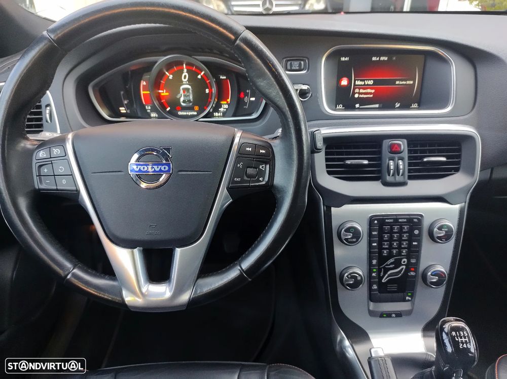 Volvo V40 1.6 D2 Volvo Ocean Race - 19